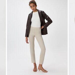 NWT Quince Ultra-Stretch Ponte Straight Leg Pants in Ecru